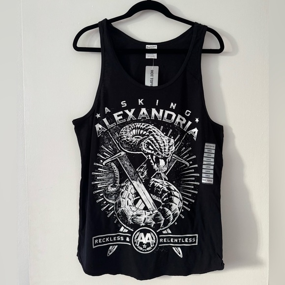Hot Topic Tops - Hot Topic Black Reptile Graphic Tank